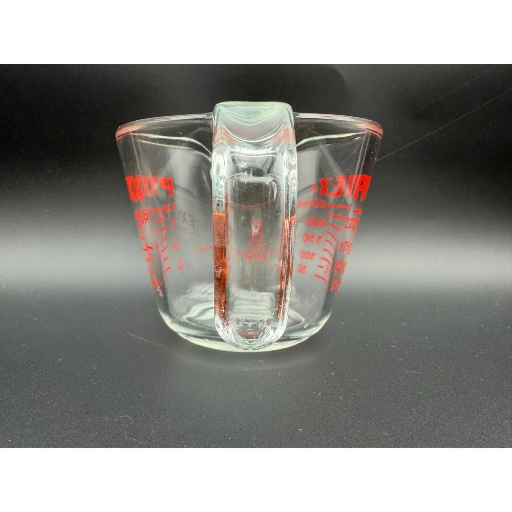 Pyrex 1 Cup 8oz 250ml Glass Measuring Cup Red Lettering 508 Corning USA